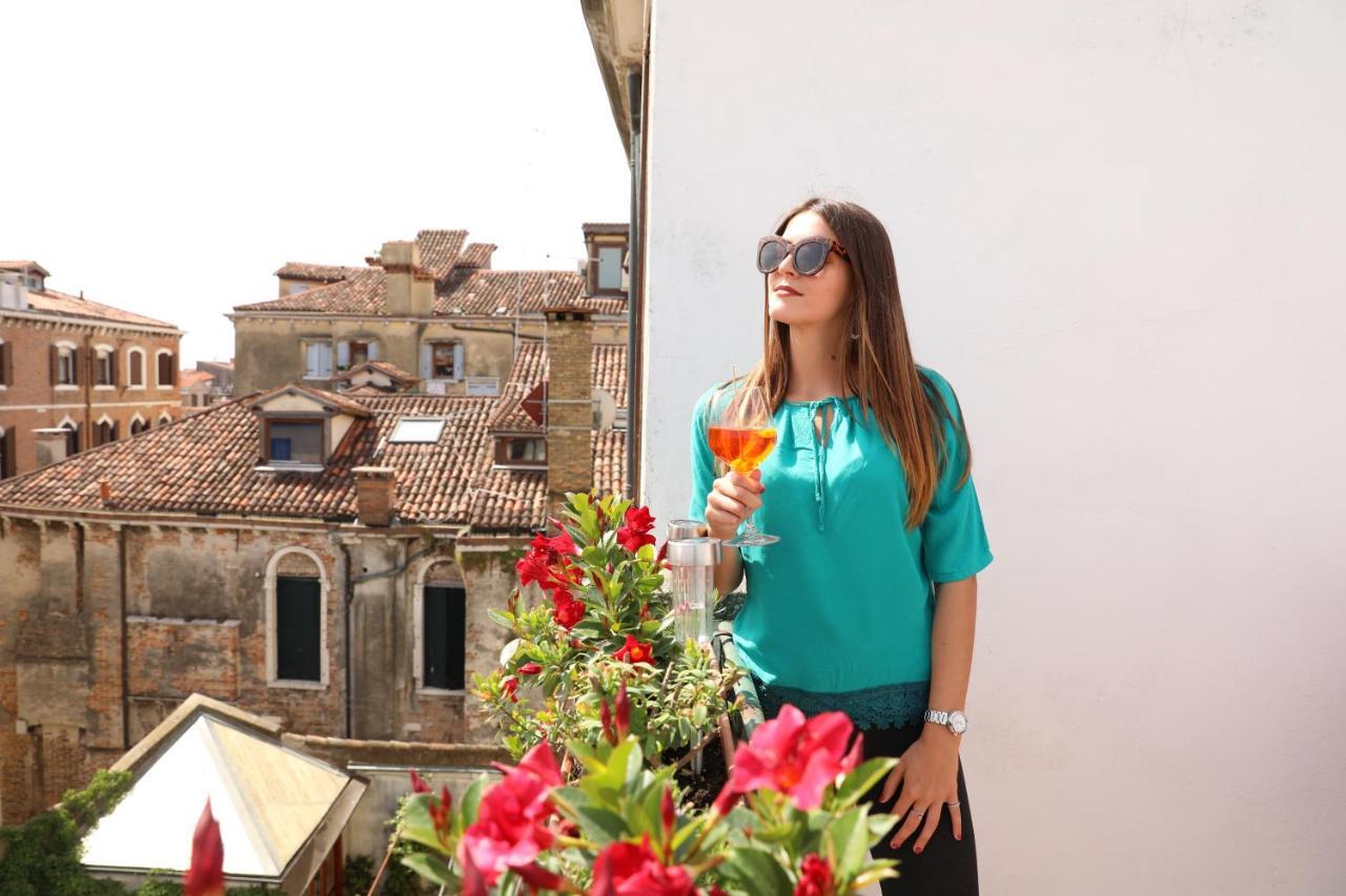 Elegant Terrace Apartment Near Piazza San Marco Last Floor No Lift Βενετία Εξωτερικό φωτογραφία