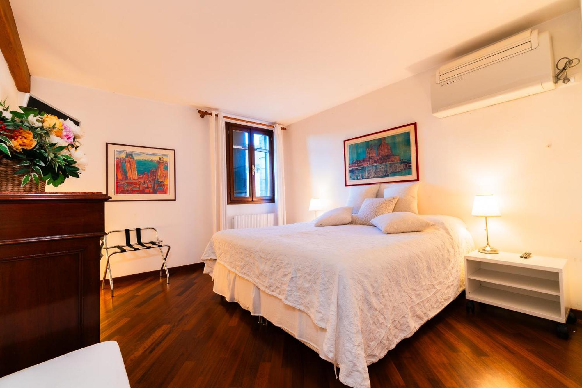 Elegant Terrace Apartment Near Piazza San Marco Last Floor No Lift Βενετία Εξωτερικό φωτογραφία