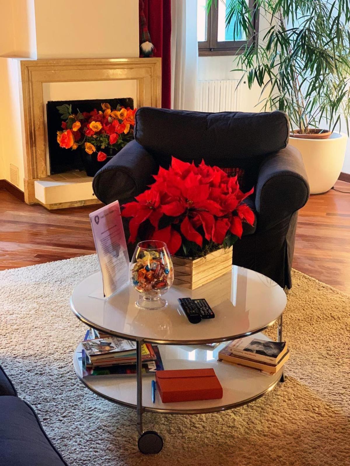 Elegant Terrace Apartment Near Piazza San Marco Last Floor No Lift Βενετία Εξωτερικό φωτογραφία