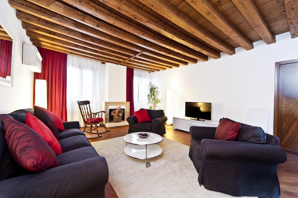 Elegant Terrace Apartment Near Piazza San Marco Last Floor No Lift Βενετία Εξωτερικό φωτογραφία