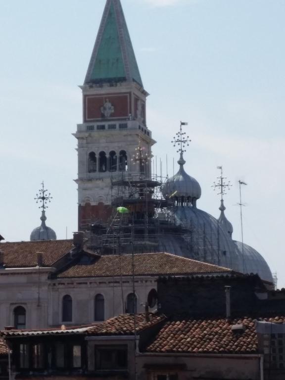 Elegant Terrace Apartment Near Piazza San Marco Last Floor No Lift Βενετία Εξωτερικό φωτογραφία