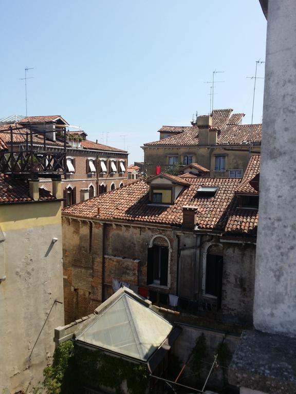 Elegant Terrace Apartment Near Piazza San Marco Last Floor No Lift Βενετία Εξωτερικό φωτογραφία