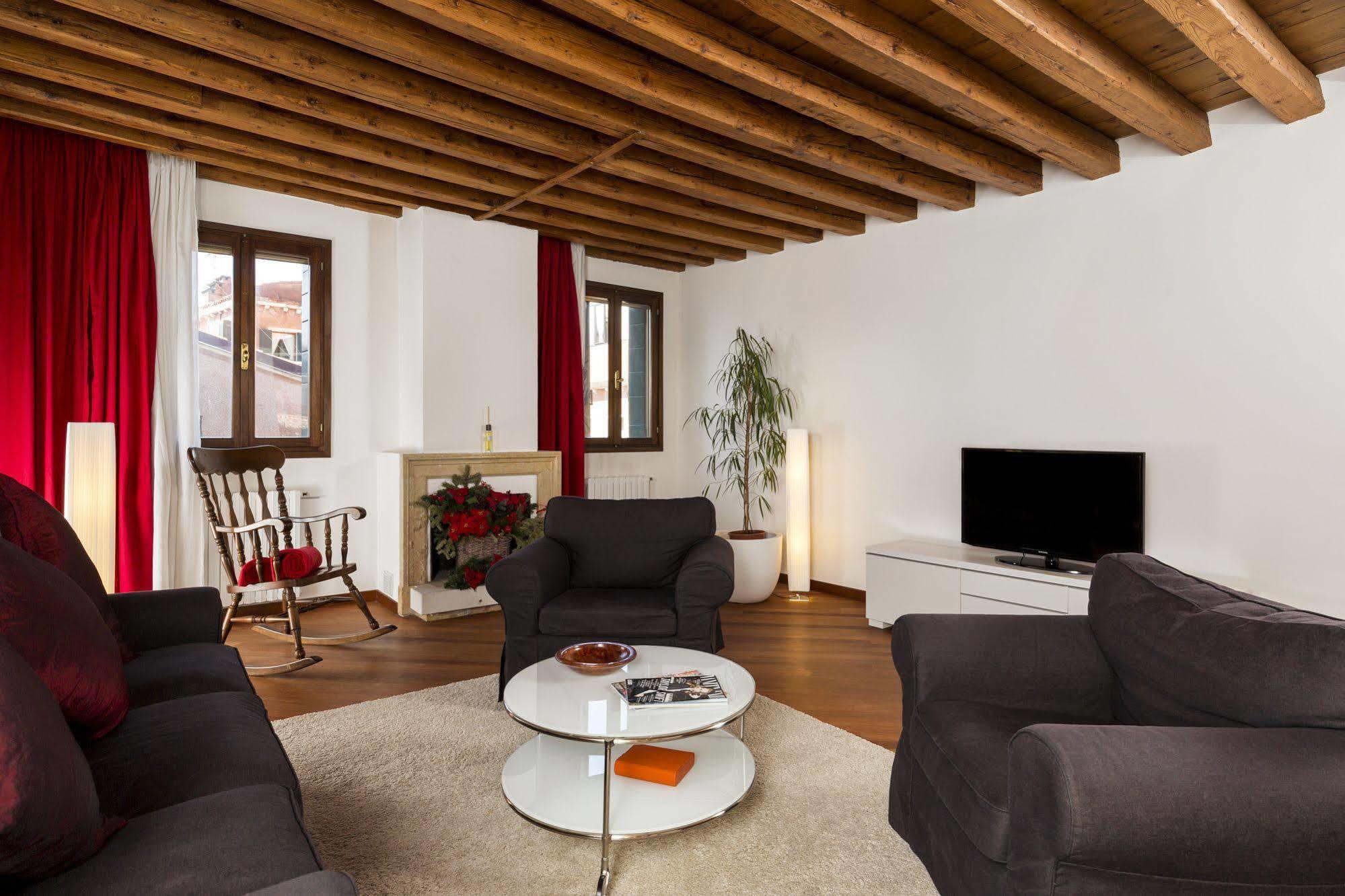 Elegant Terrace Apartment Near Piazza San Marco Last Floor No Lift Βενετία Εξωτερικό φωτογραφία
